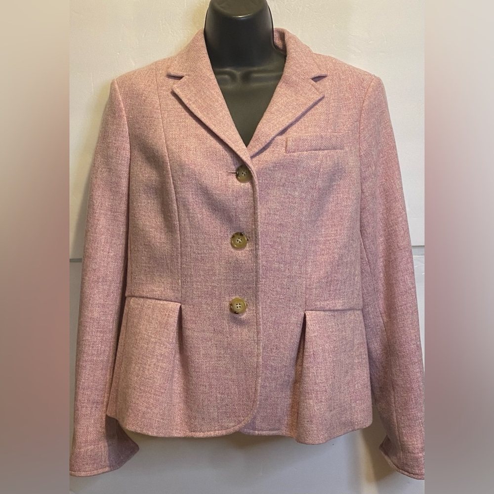Talbots Shelk 100% WOOL 💕Light Pink Blazer with Gold Buttons